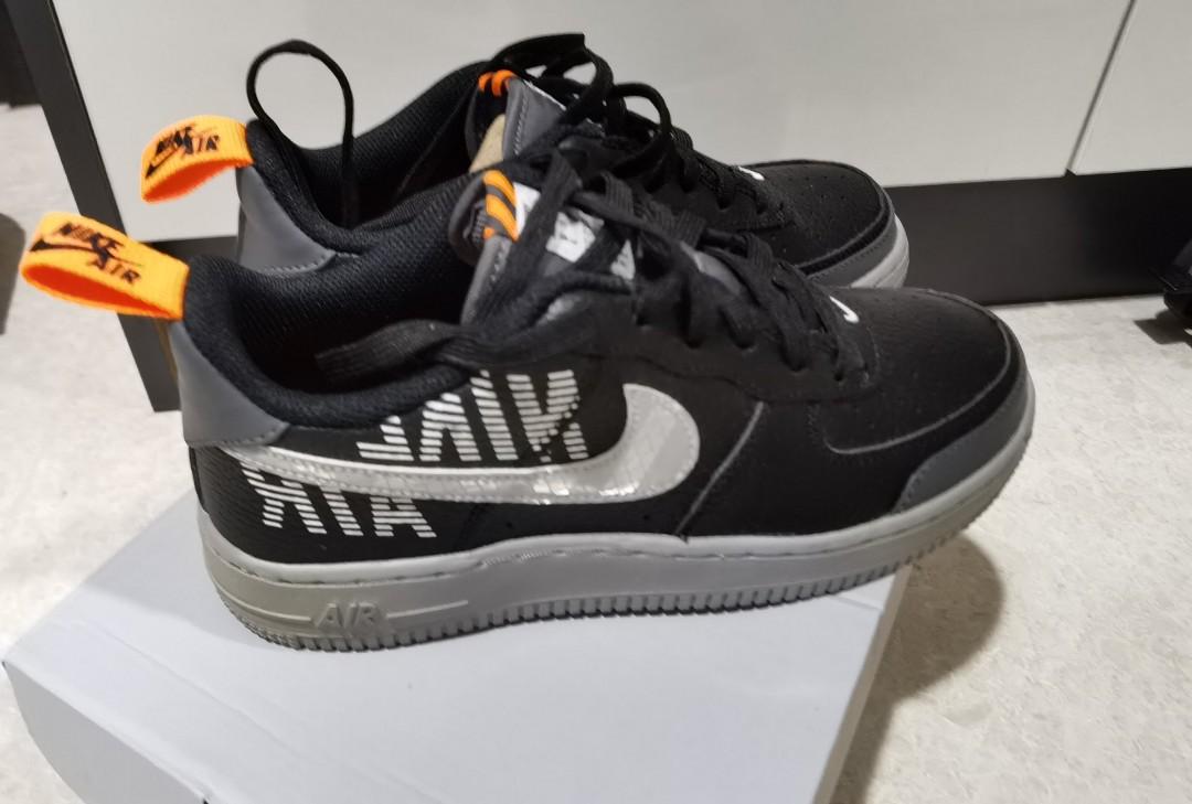 Nike air force 27 white and black top