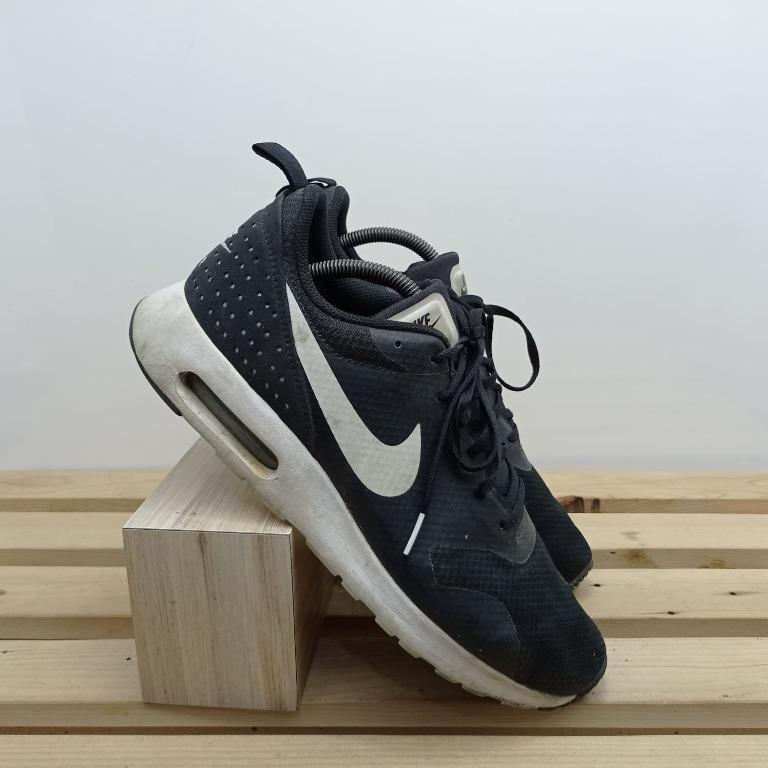 Nike Air Max Tavas Black 2015 Fesyen Pria Sepatu Sneakers di