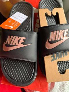 nike benassi red gold