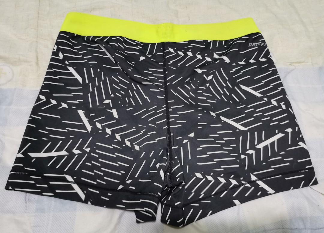 Nike pro cycling, Women's Fashion, Activewear on Carousell