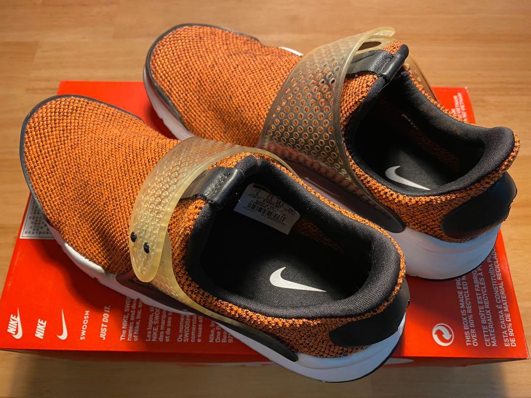 買取安い店 Nike 24cm SE Dart Sock スニーカー