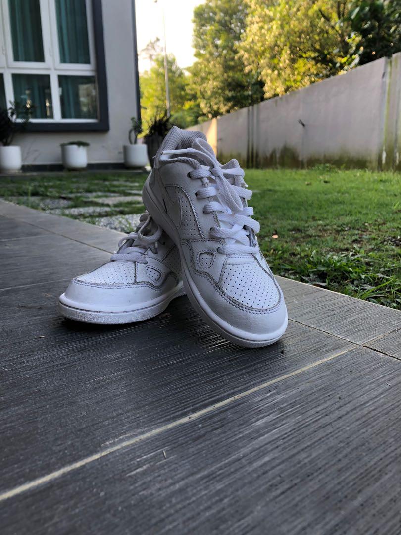 Nike store us 11.5