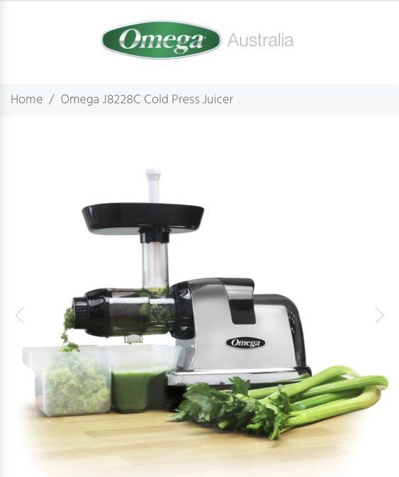 Omega top juicer 8228