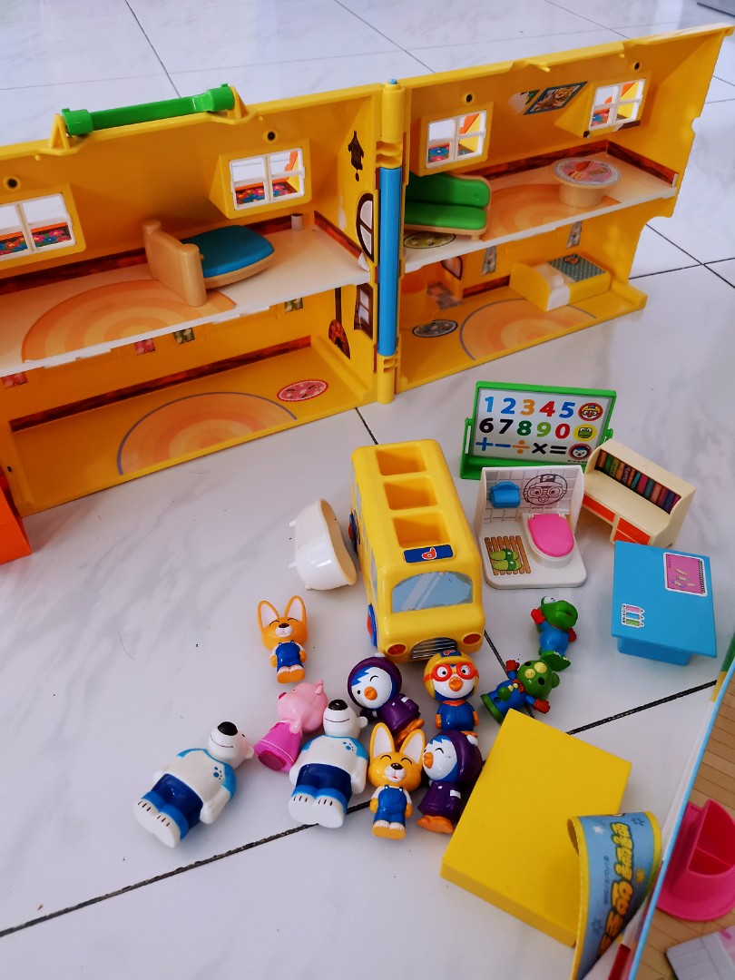 Original pororo playhouse, Babies & Kids, Infant Playtime on Carousell