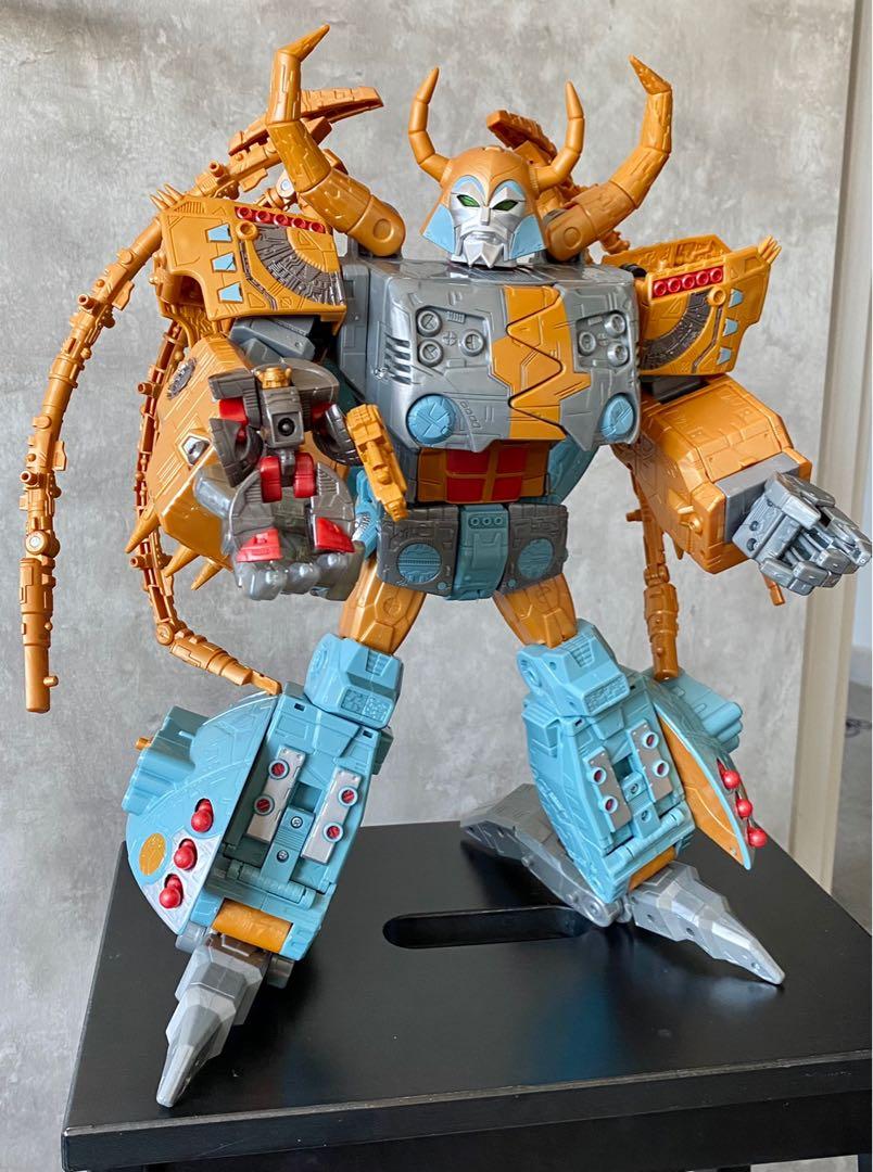 Platinum Unicron Transformers