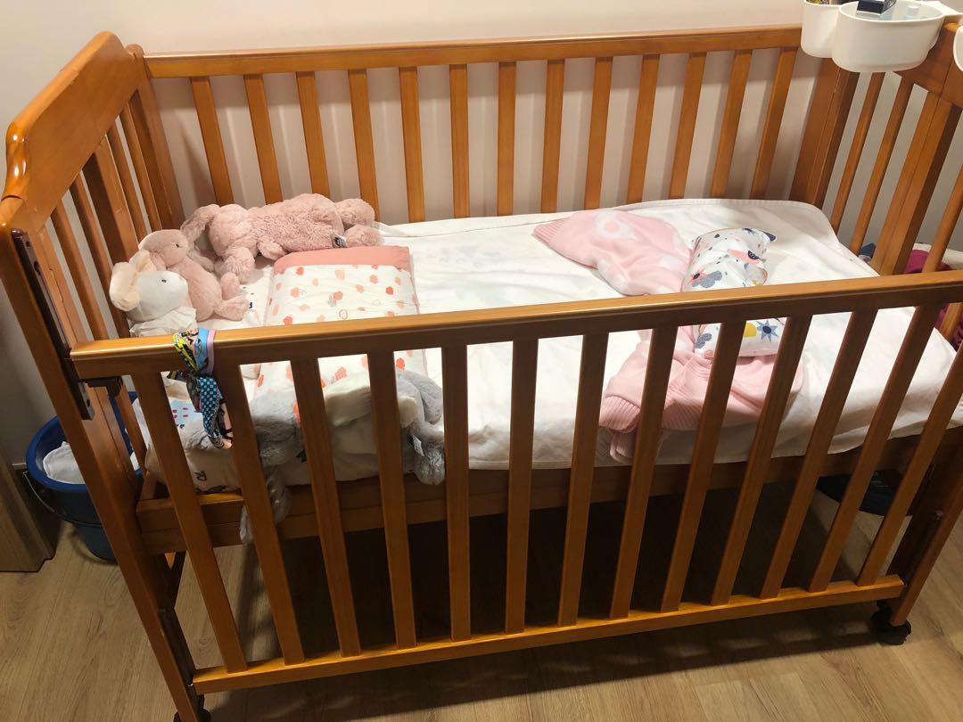 preloved baby cot
