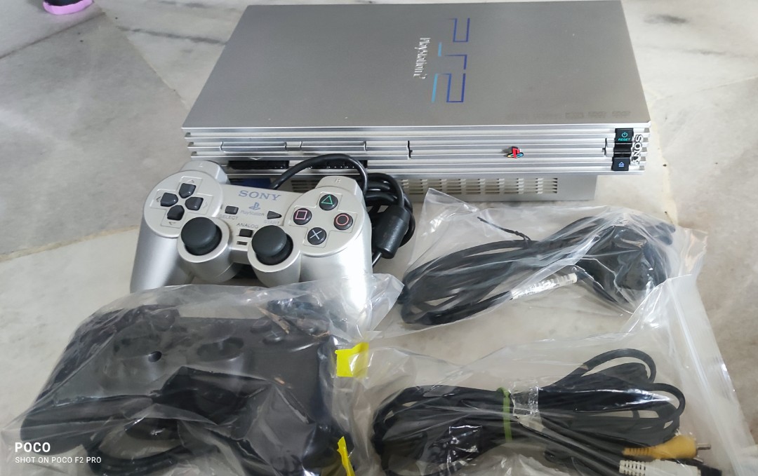 PS2 FAT SILVER EDITION Video Gaming Video Game Consoles