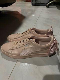 puma suede bow pink