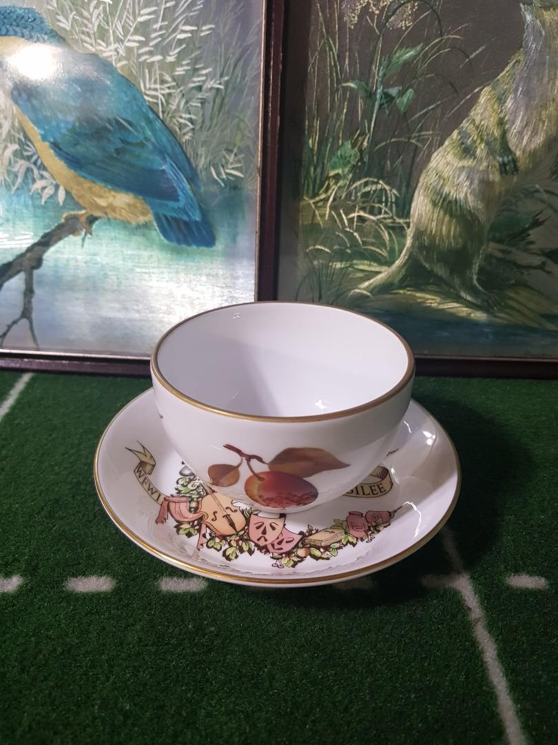 Royal worcester 1961 Evesham bowl and Royal Worcester Diamond Jubilee