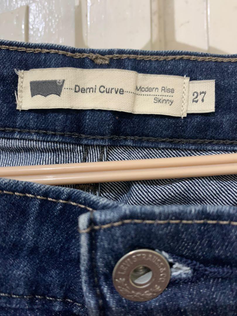 Skinny Jeans LEVI'S Demi Curve Modern Rise, Fesyen Wanita, Pakaian Wanita,  Bawahan di Carousell