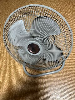 (Category: ) located in . Submitted by arzelia (Listing ID 1140346045, Image 1). Description: .