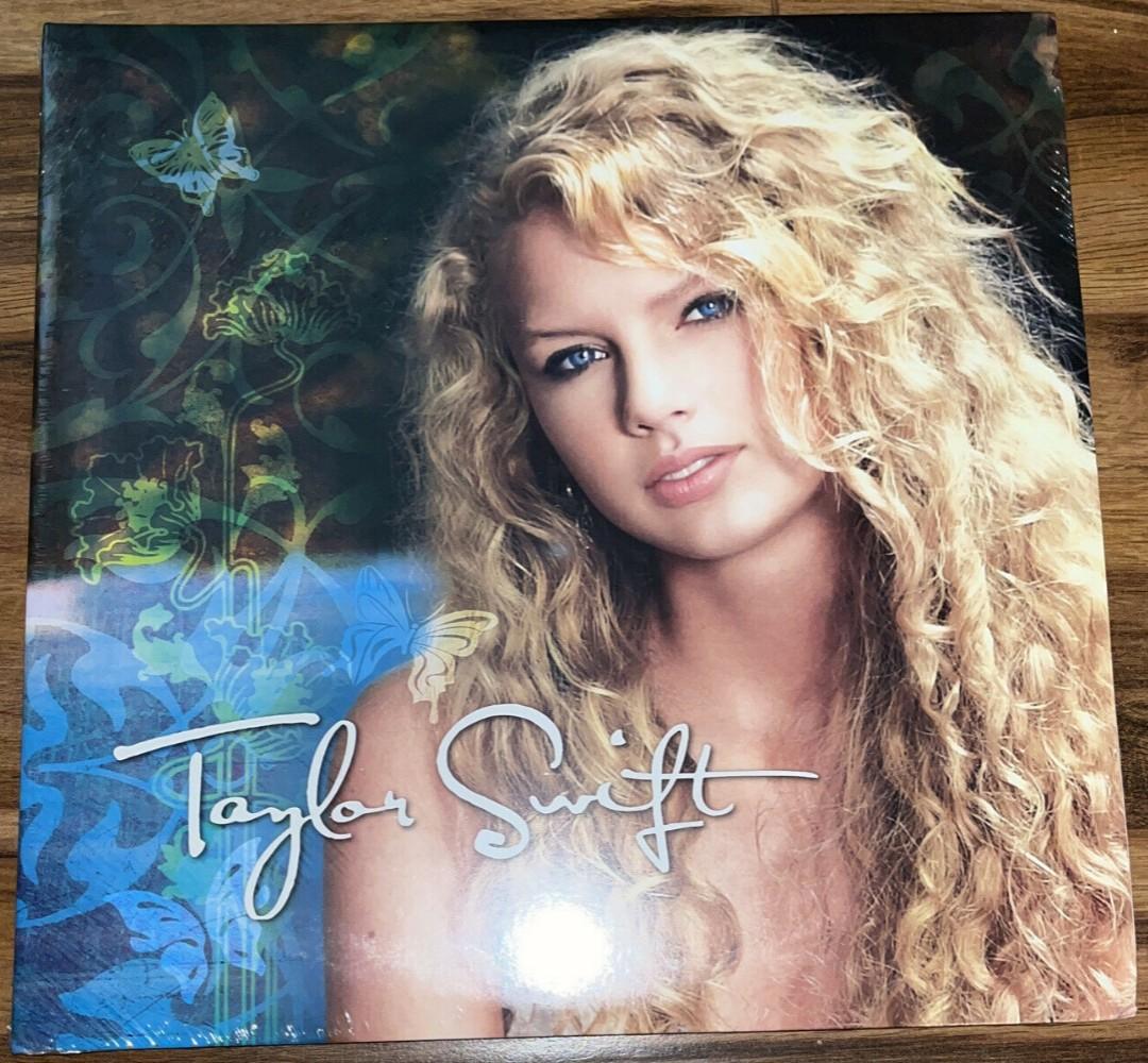 Taylor swift vinyl (Category: Vinyls) located in Manila. Submitted by ramonrobin.cruz (Listing ID 1136629995, Image 3). Description: For sale = Taylor swift vinyl TAYLOR SWIFT EVERMORE 2 LP SET "GREEN VINYL " " NEW, SEALED " IMPORT = ₱5,500 Taylor Swift Taylor Swift 2LP = 5,500php Brand New sealed made in France Contact 09360833528 https://www.facebook.com/Robin-Cruz-special-order-merchandise-111838937020408/.