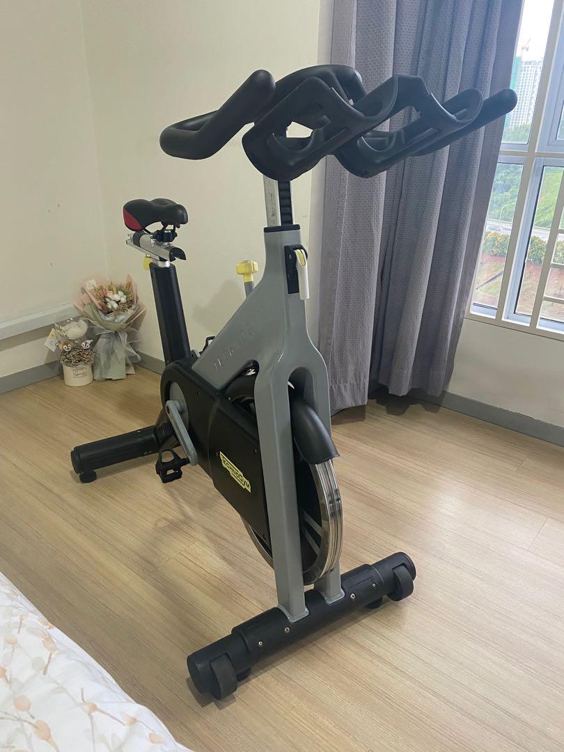 Technogym spinning bike, Sports Equipment, Exercise \u0026 Fitness, Cardio \u0026  Fitness Machines on Carousell
