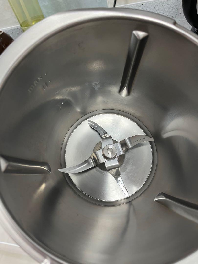 Thermomix TM5 and accessories (veg friendly), TV & Home Appliances