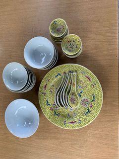 Vintage Chinese traditional Yellow bowls & Plates