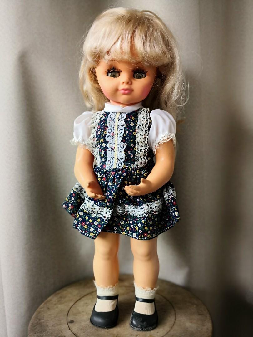 Vintage wind up musical hot sale dolls