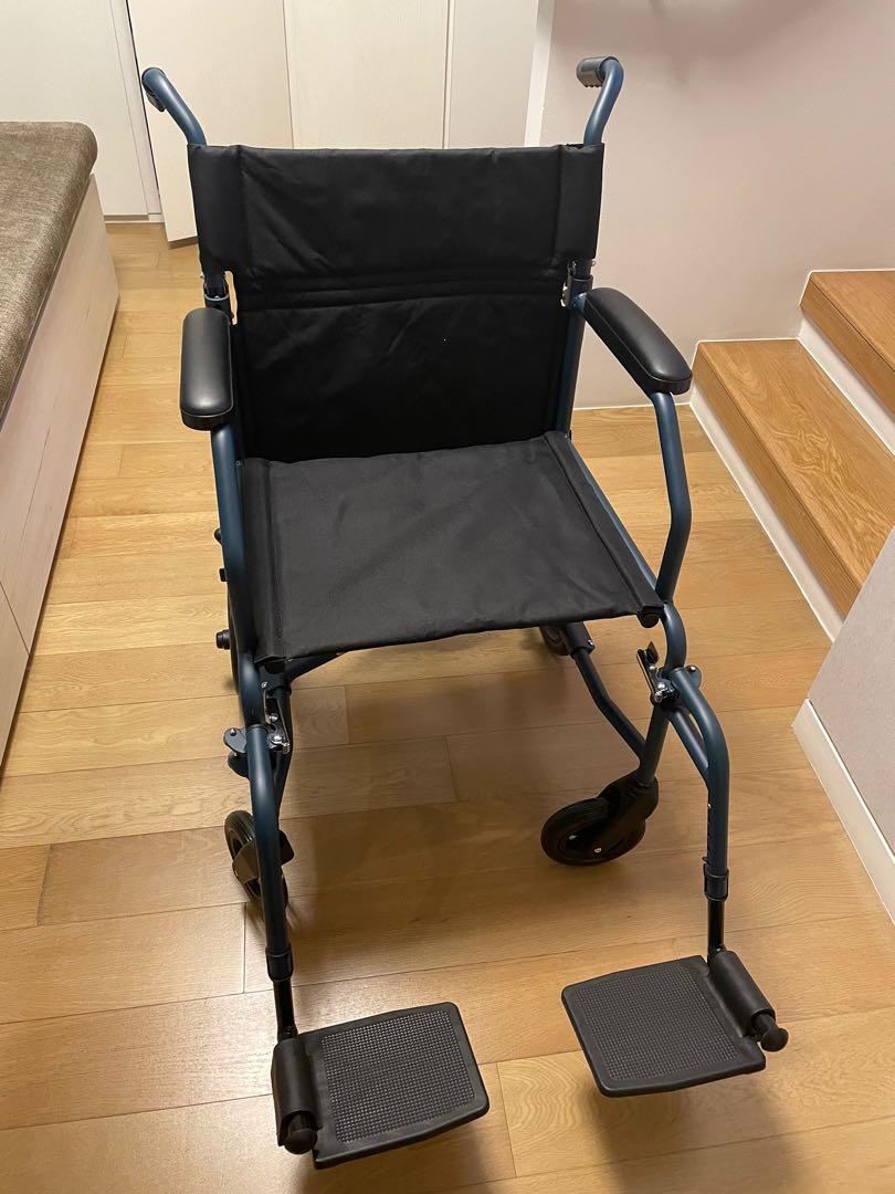Wheelchair happywheels 10kg lightweight easy to fold keep, Health