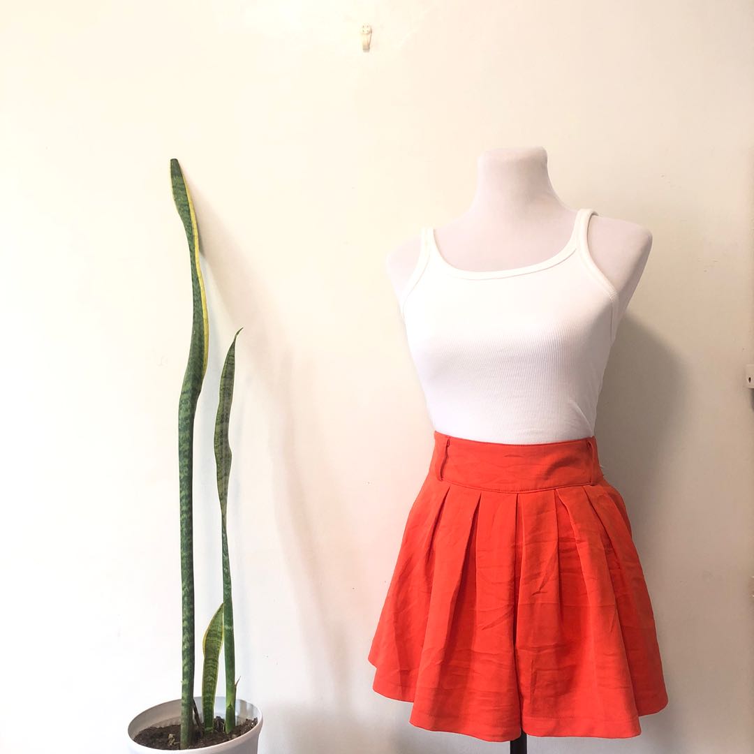Y2K ORANGE TENNIS SKIRT, Women's Fashion, Bottoms, Skirts on Carousell