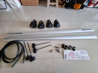 127cm Thule roof bar