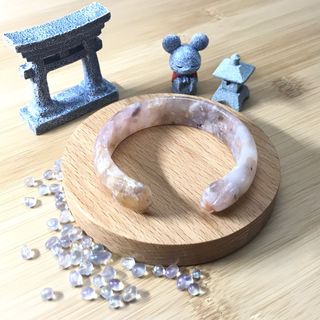 （分類：）位於 。 由 lovezonezone 提交（商品編號 1140640358，圖片 1）。簡介： 。