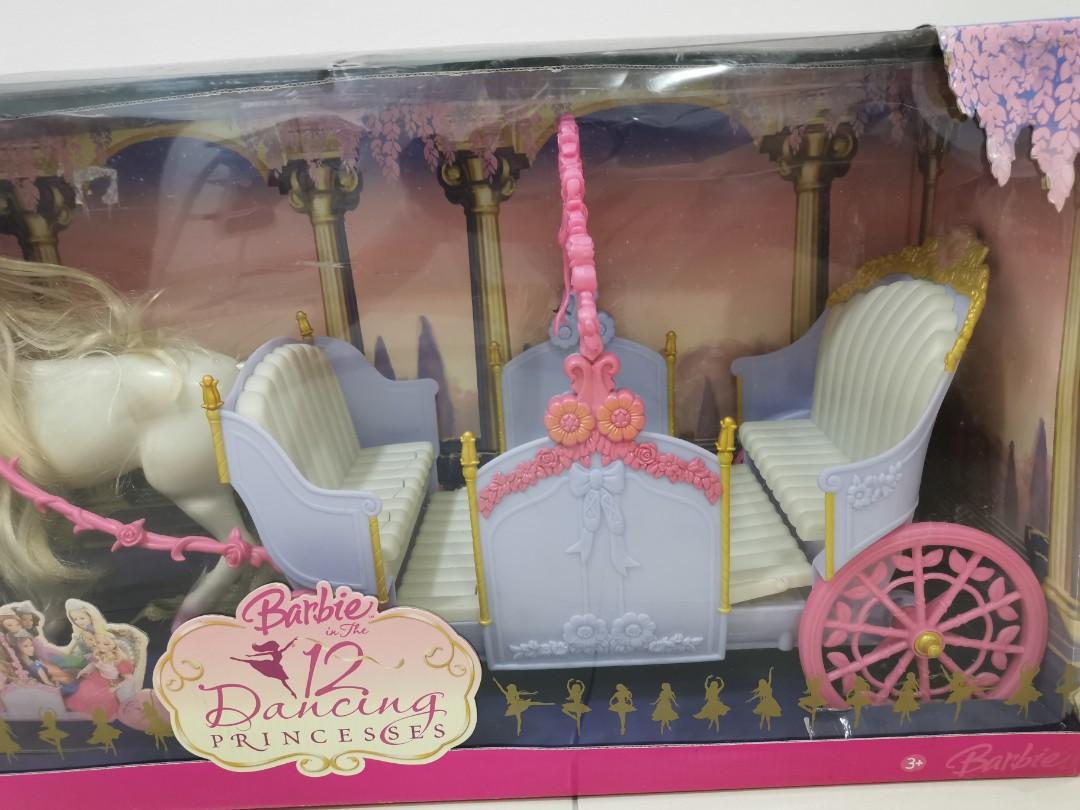 Barbie 12 top dancing princesses carriage