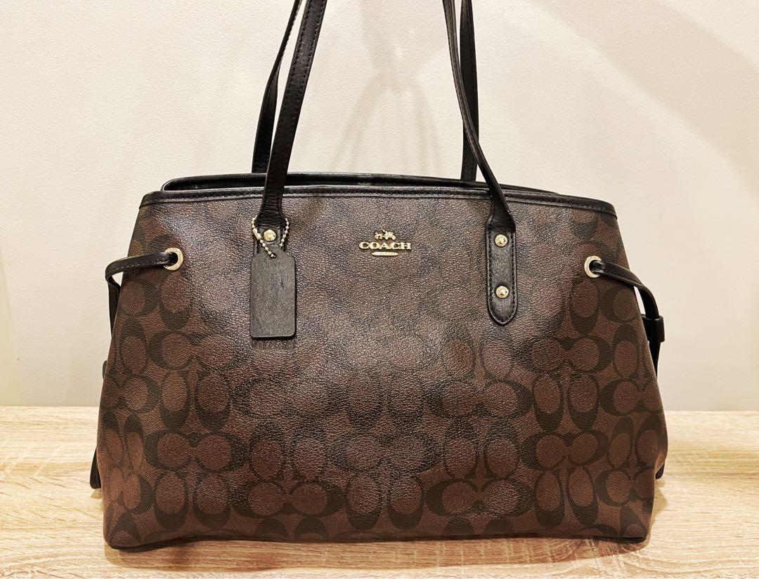 Drawstring discount carryall coach