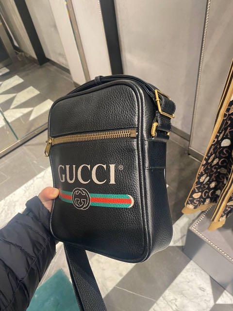 Gucci print messenger bag store