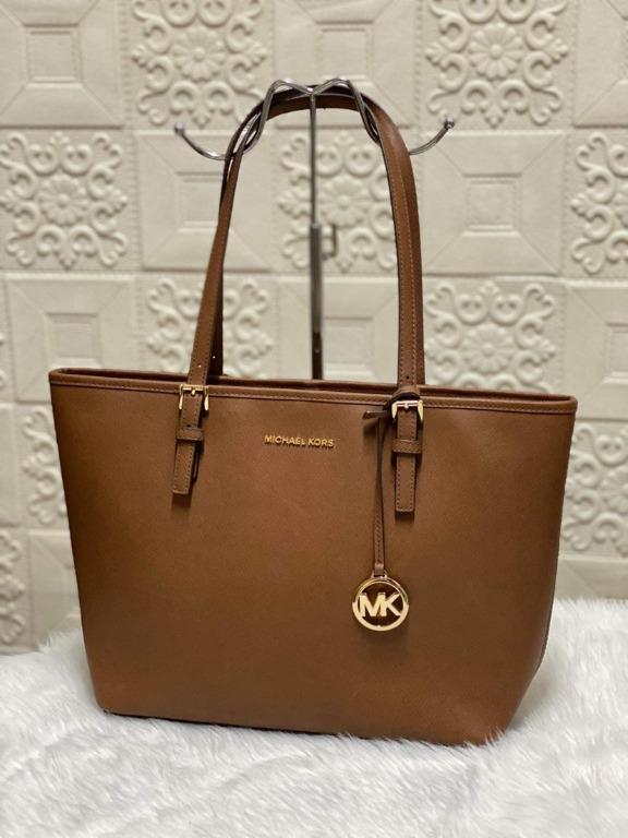 Michael kors jet set tote brown top