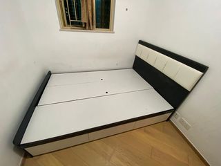 （分類：）位於 。 由 prachimehta1010 提交（商品編號 1140553463，圖片 1）。簡介： 。