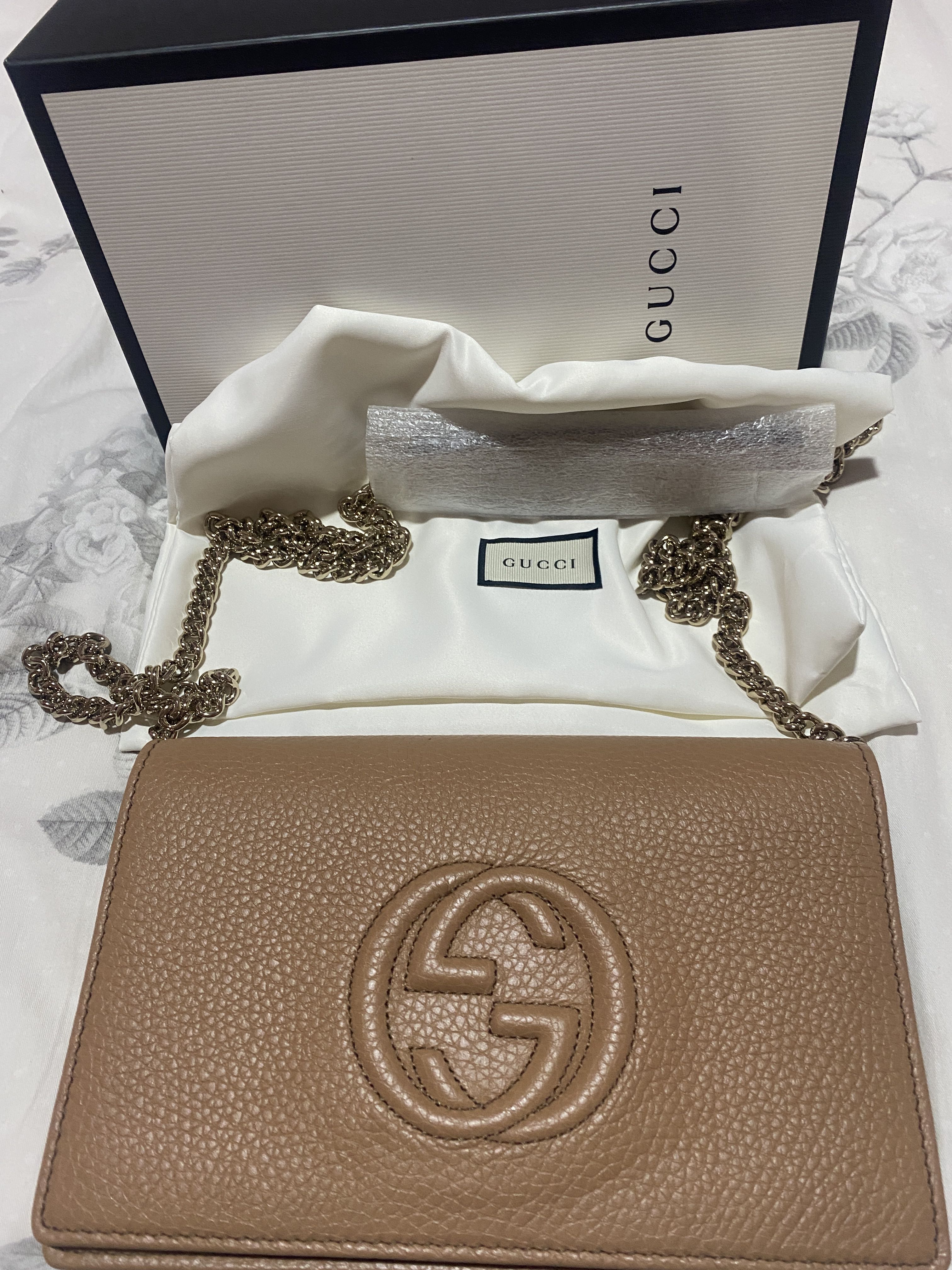 Gucci soho wallet on chain 2025
