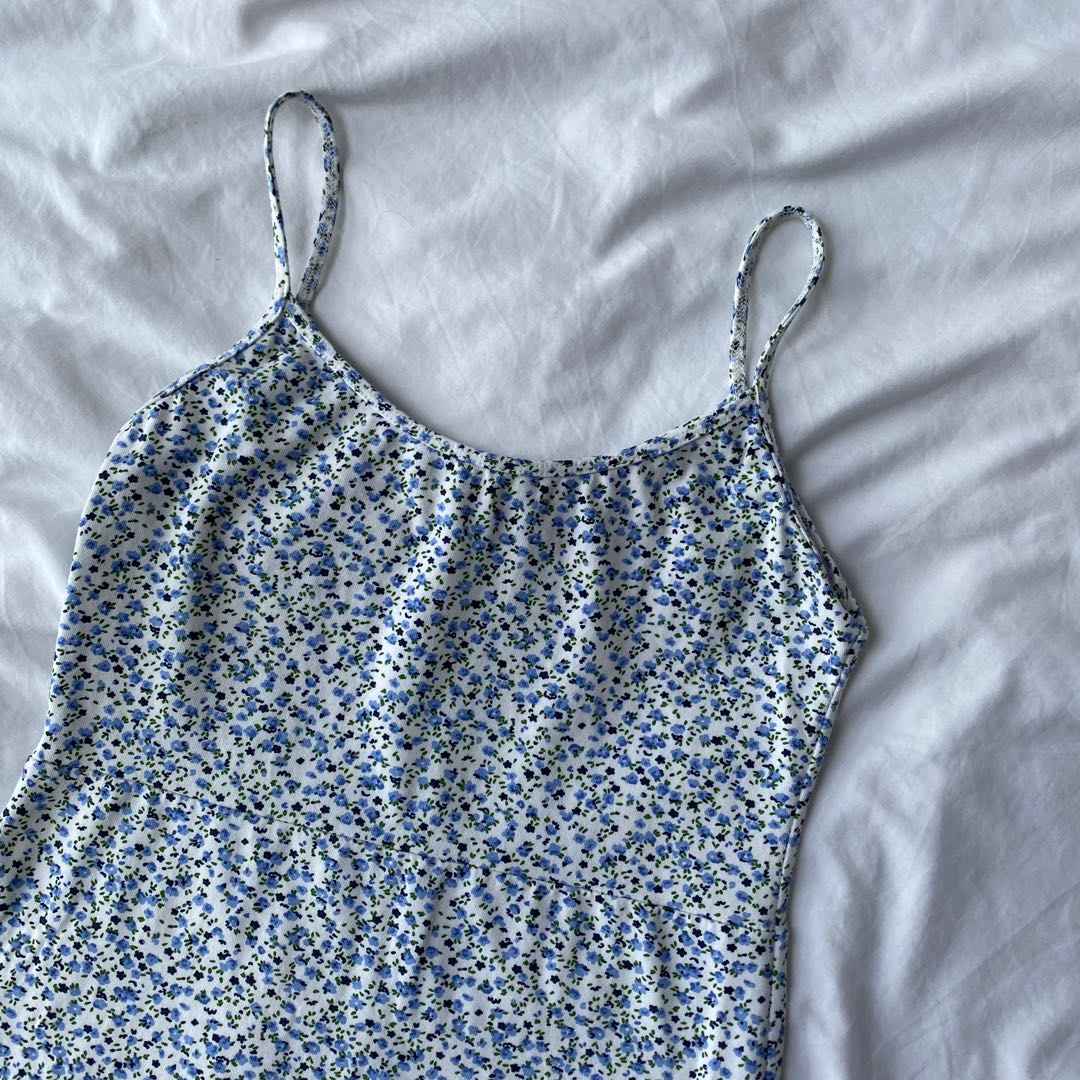 brandy melville blue floral kyran dress, Women's Fashion, Dresses