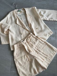 (Category: ) located in . Submitted by shopch.ffon (Listing ID 1140443349, Image 1). Description: .