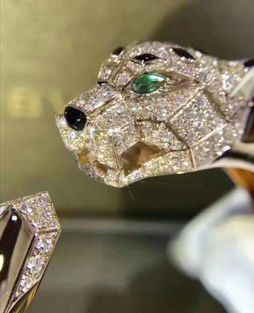 Cartier tiger sales