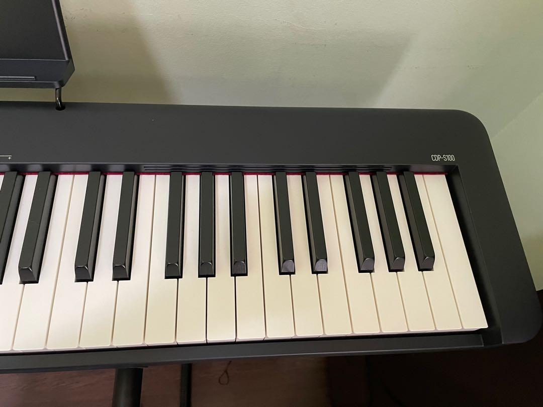Casio CDPS100 Digital Piano Smallest and Lightest Battery Support