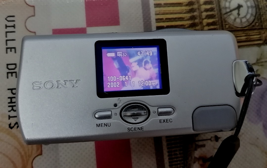 經典長方形迷你CCD數碼相機Sony DSC-U20，全正常使用！全新普通3A電池2