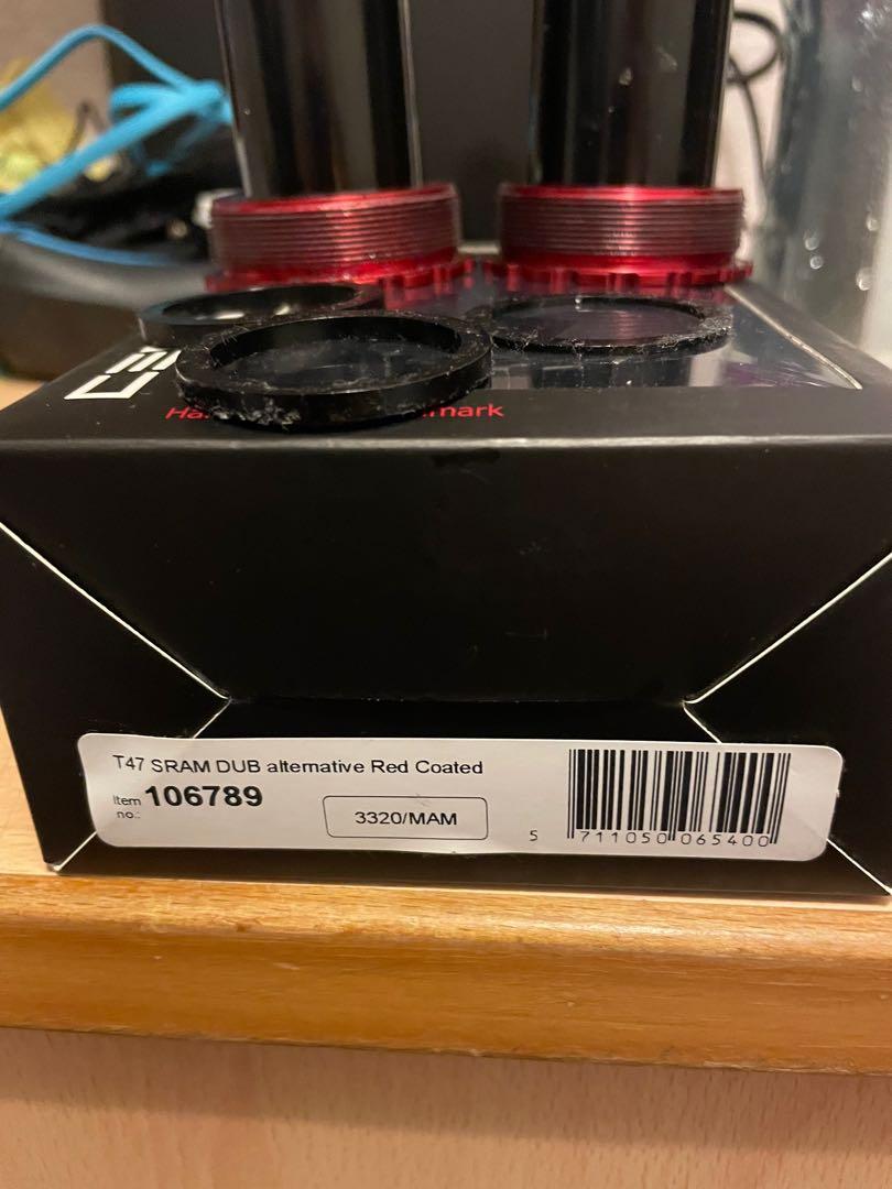 Ceramicspeed bb T47 sram dub alternative red coated with 4 year