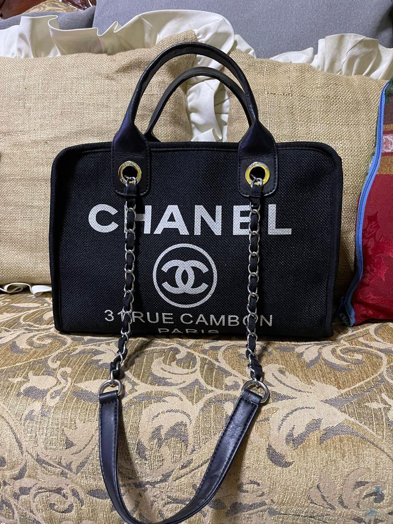 Chanel Deauville small bowler (Category: Luxury Bags & Wallets) located in San Fernando. Submitted by km_koleksyon (Listing ID 1140545111, Image 2). Description: Good condition.