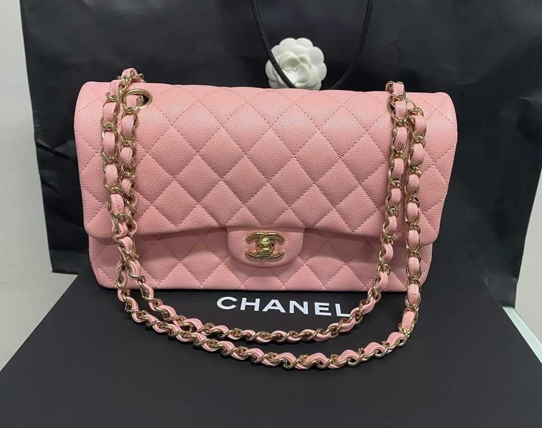 Chanel Medium double Flap Pink 22c (Category: Luxury Bags & Wallets) located in Manila. Submitted by lovedstuffph (Listing ID 1140520499, Image 1). Description: Rare Popular color from 22c chanel collection Authentic, COMPLETE w/ Receipt Light Gold hardware Pls message for more photos:).