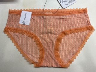 （分類：）位於 。 由 anitamak 提交（商品編號 1140503830，圖片 1）。簡介： 。
