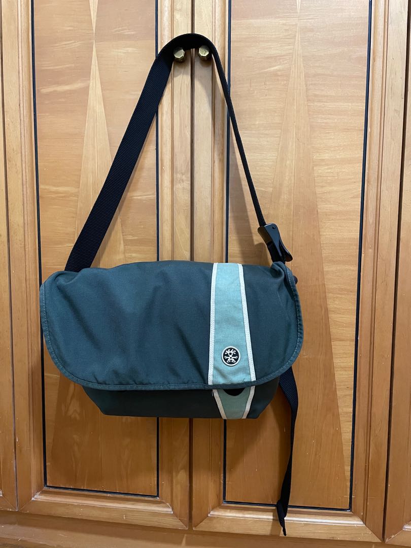 crumpler sling