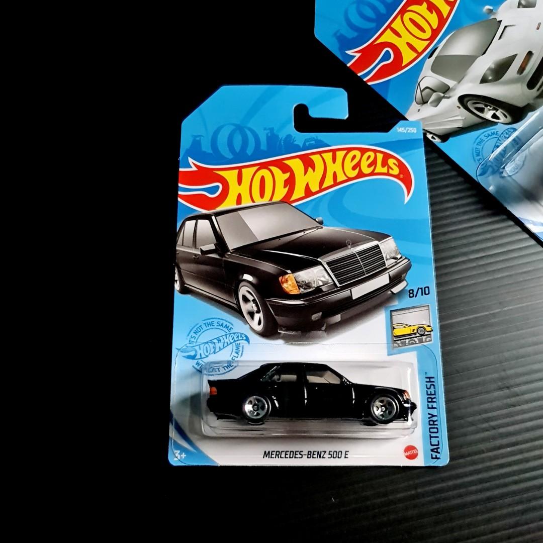 Hot Wheels Mercedes-Benz 500 E ( Black ) Hotwheels Factory