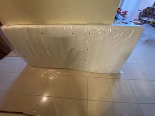 (Category: ) located in . Submitted by moonilight75 (Listing ID 1140531396, Image 1). Description: .