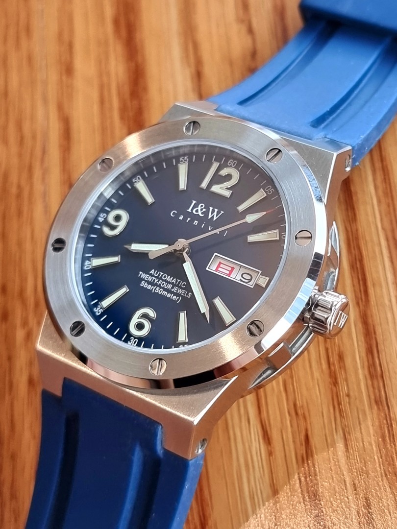 I&w carnival watch 2025 review