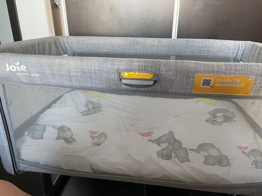 Joie roomie glide starry night, Babies & Kids, Baby Nursery