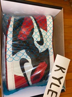 （分類：）位於 。 由 yipsneakshop 提交（商品編號 1140540974，圖片 1）。簡介： 。