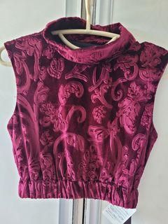 JRunway Turtle Neck Crop Top