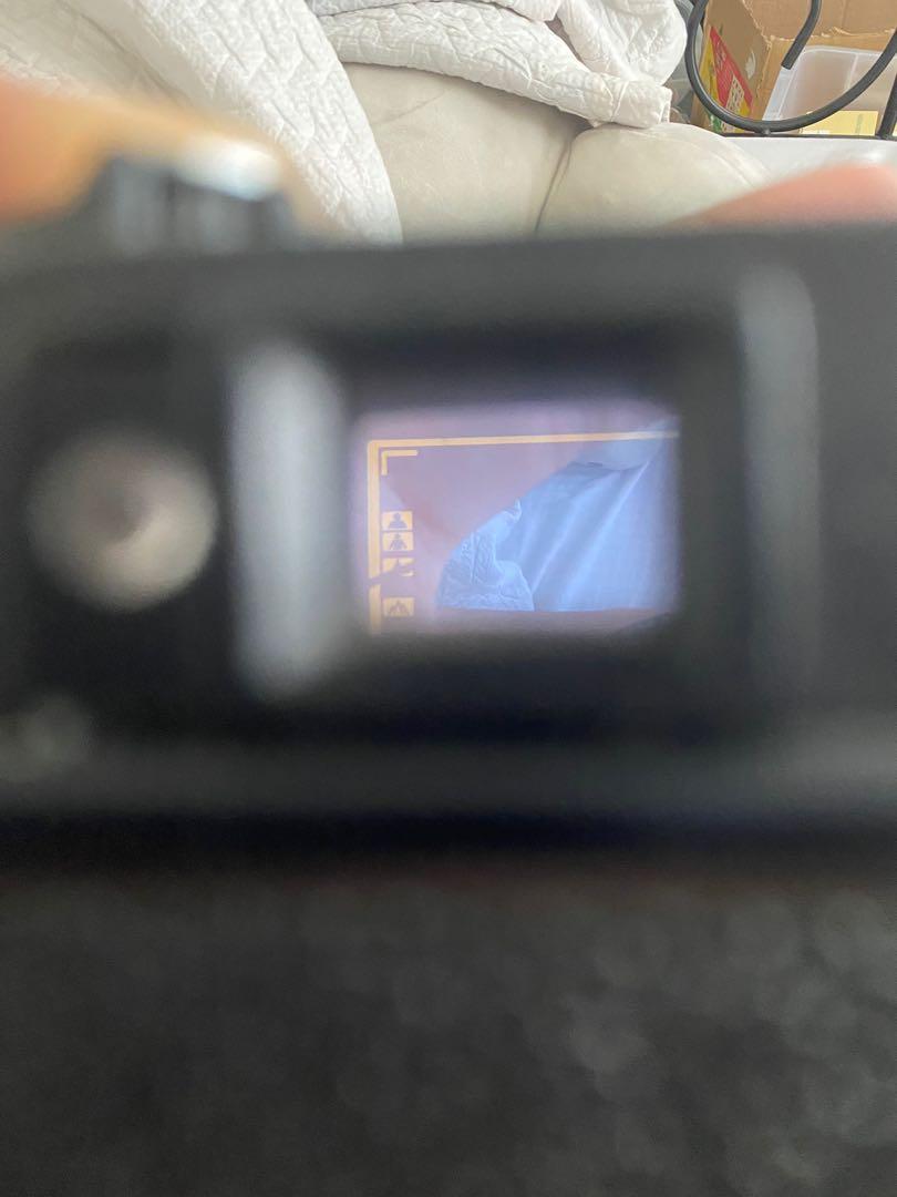 Konika C35 ef (Category: Cameras) located in Mandaue City. Submitted by knucklehead2 (Listing ID 1140437525, Image 3). Description: Selling it as it is. Di po ako marunong mag check ng condition ng camera. .