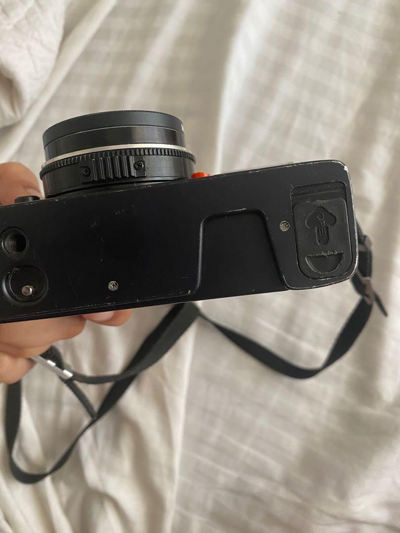 Konika C35 ef (Category: Cameras) located in Mandaue City. Submitted by knucklehead2 (Listing ID 1140437525, Image 2). Description: Selling it as it is. Di po ako marunong mag check ng condition ng camera. .