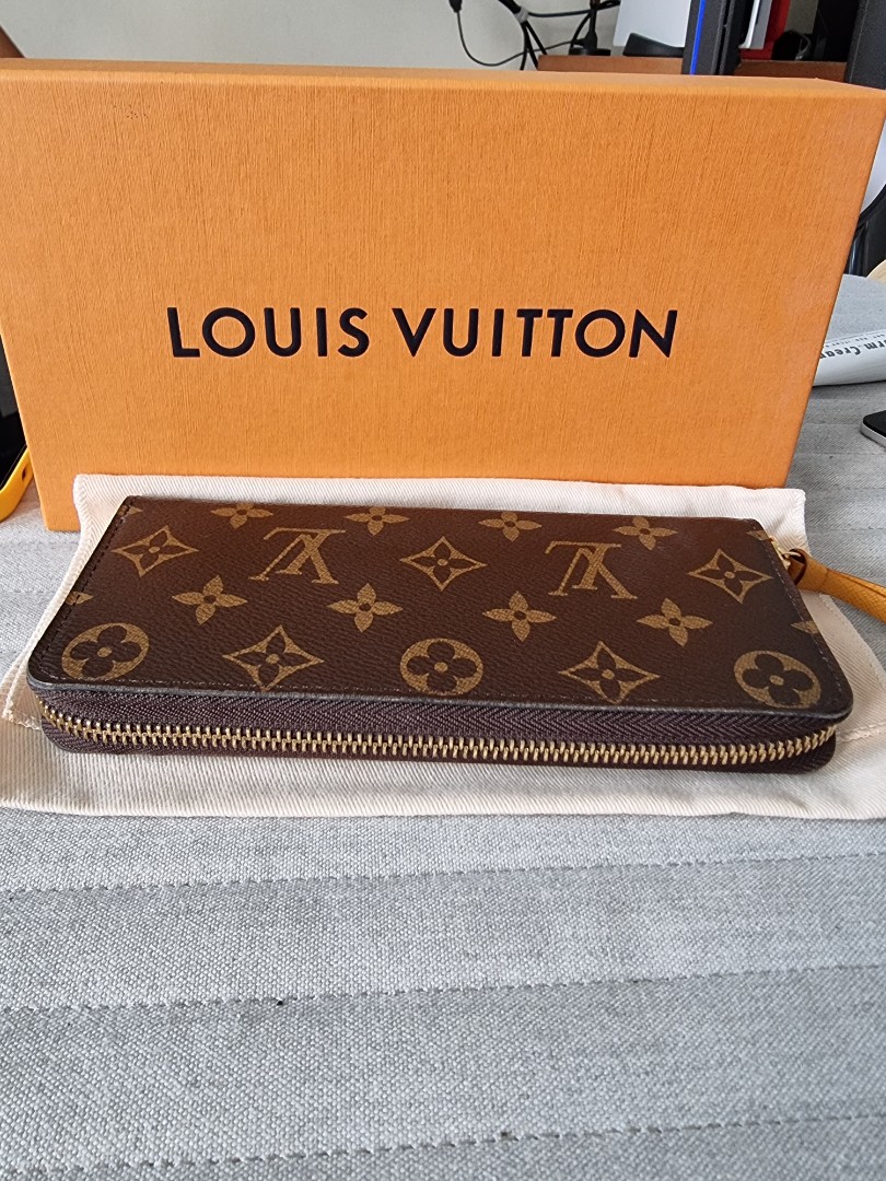 Louis Vuitton Clemence Wallet Monogram Rose Ballerine Pre Owned Great Shape