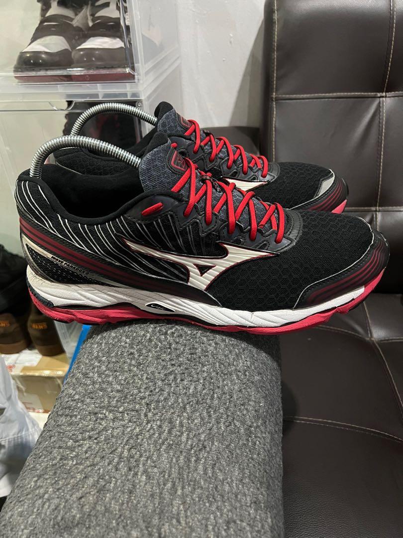 Mizuno wave hotsell paradox 2 red